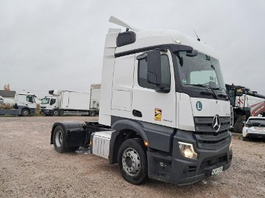 Mercedes-Benz Actros-1