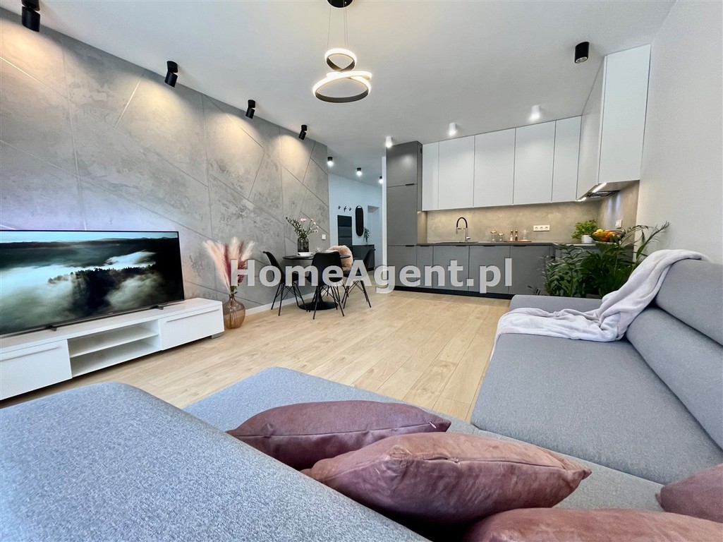 NOWY PIĘKNIE URZĄDZONY APARTAMENT Z OGRÓDKIEM! - Widok 6