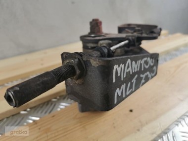 Manitou MLT 730 {Zacisk hamulca ręcznego}-1