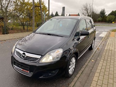 Opel Zafira B-1