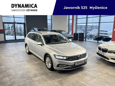 Volkswagen Passat B8 VAT 23% Business 1.5TSI 150KM M6 2022 r., salon PL, I właściciel-1