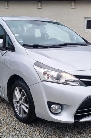 Toyota Verso-2