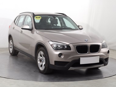 BMW X1 I (E84) , 184 KM, Navi, Klimatronic, Tempomat, Parktronic,-1