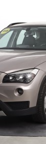 BMW X1 I (E84) , 184 KM, Navi, Klimatronic, Tempomat, Parktronic,-3