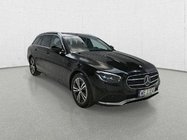 Mercedes-Benz Klasa E MERCEDES-BENZ E 220d-1