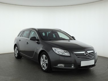 Opel Insignia , Klimatronic, Tempomat, Parktronic, Podgrzewane siedzienia-1
