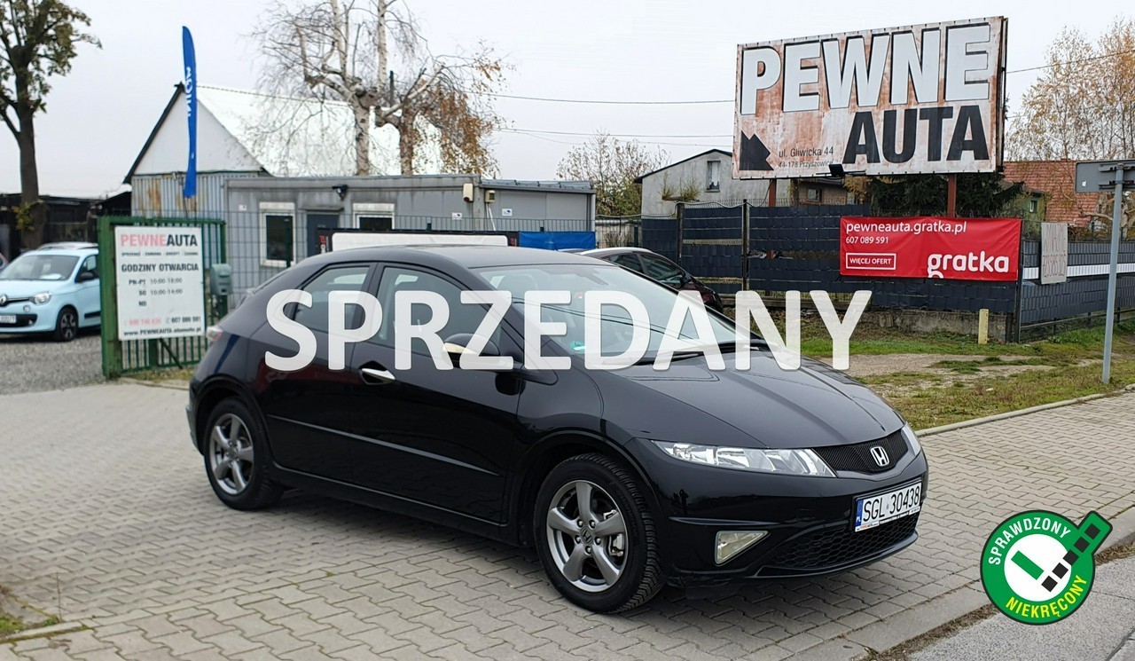 Honda Civic VIII Niski przebieg/Doskonały stan/6 Biegów/Klimatronik/Alufelgi