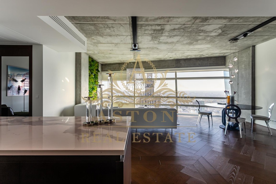 Gorgeous apartment above 40th floor Złota 44 - Widok 2