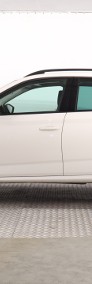 Skoda Kamiq , Salon Polska, Serwis ASO, Klimatronic, Parktronic-4