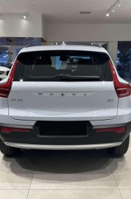 Volvo XC40 B3 Essential 2.0 B3 Essential (163KM) Podgrzewana kierownica + siedzenia-2