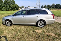 Toyota Avensis II Eleganckie kombi