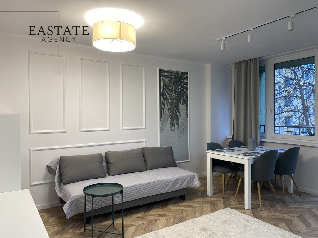 Saska Kępa, Balkon, Blisko komunikacji - Widok 4