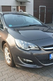 Opel Astra J 1.6 CTDI alufelgi klimatronik navi czujniki xenon tempomat stan BDB-2