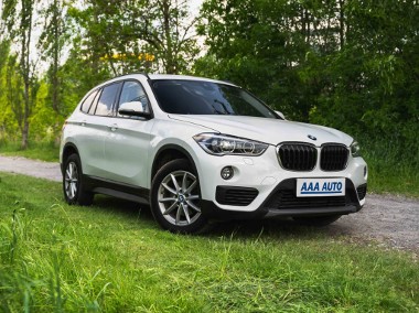 BMW X1 F48 , Salon Polska, Serwis ASO, Automat, Navi, Klimatronic,-1
