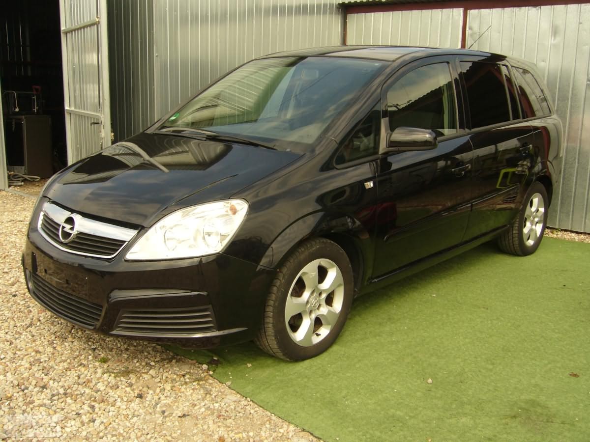 Opel Zafira B 2005r-1.8 BENZYNA-KLIMATRONIK-ALU-PDC--- - Gratka.pl ...