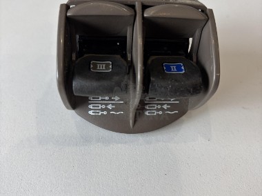 John Deere seria 6000 7000 8000 R - moduł przełącznik tylnego TUZ RE588390 TA26634-1