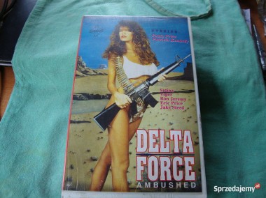 DELTA FORCE  ambushed ;   film  na VHS - w oryginał opakowaniu - 80 min -1