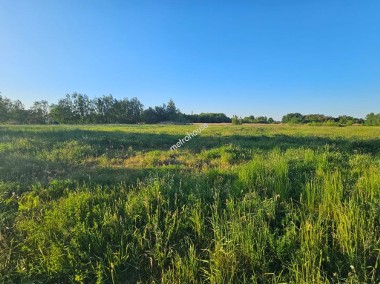 Działka budowlana w pięknej okolicy-1