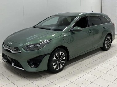 Kia Cee'd III 1.6 GDI PHEV L DCT 1.6 GDI L DCT 141KM-1