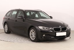 BMW SERIA 3 V (F30/F31/F34) BMW SERIA 3 1. Właściciel, Navi, Xenon, Bi-Xenon, Klimatronic, Tempomat,