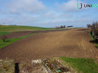 Duża działka 80arów| Budowlana| Spokojna okolica-1