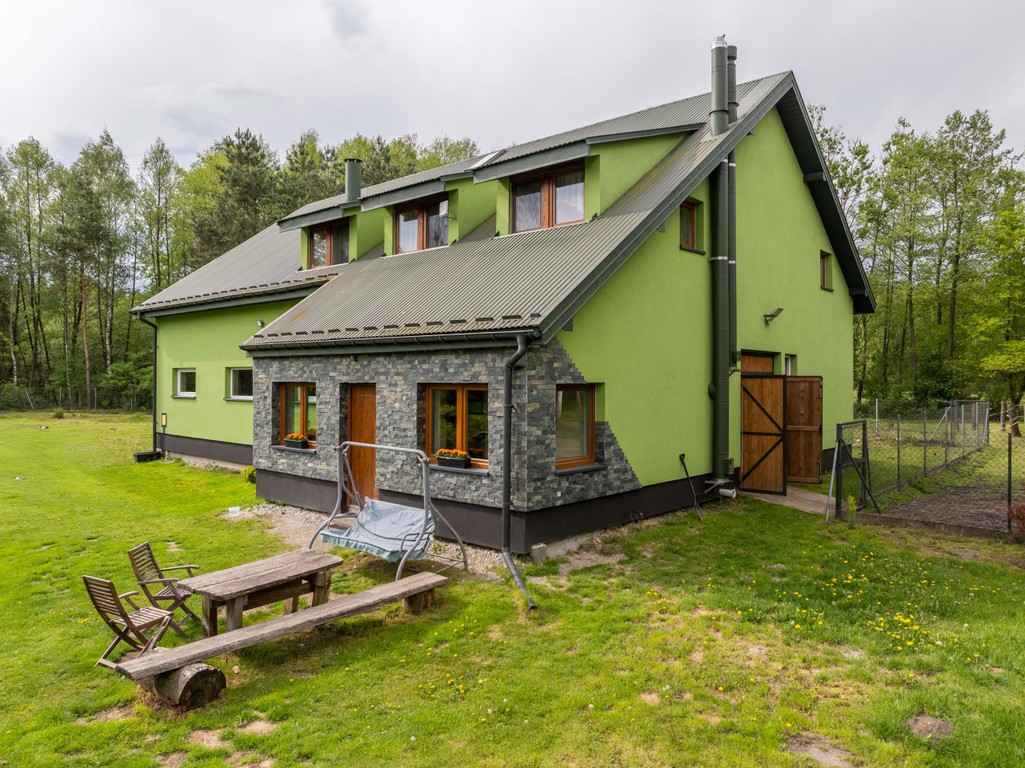 Stajnia z częścią mieszkalną 4,5 ha Własny las - View 6