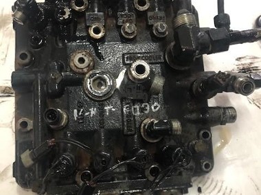 Blok Zaworowy Skrzyni Biegów - Auto Command - New Holland-1