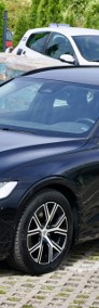 V60 2.0 B3 Essential 2023r FV 23%-4