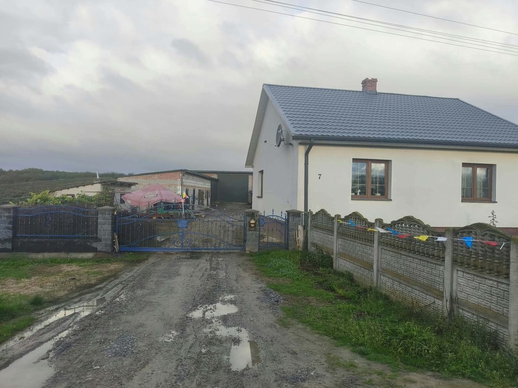 Dom na sprzedaż, 2 pokoje, 80 m², Dwikozy