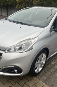 Peugeot 208 I-2