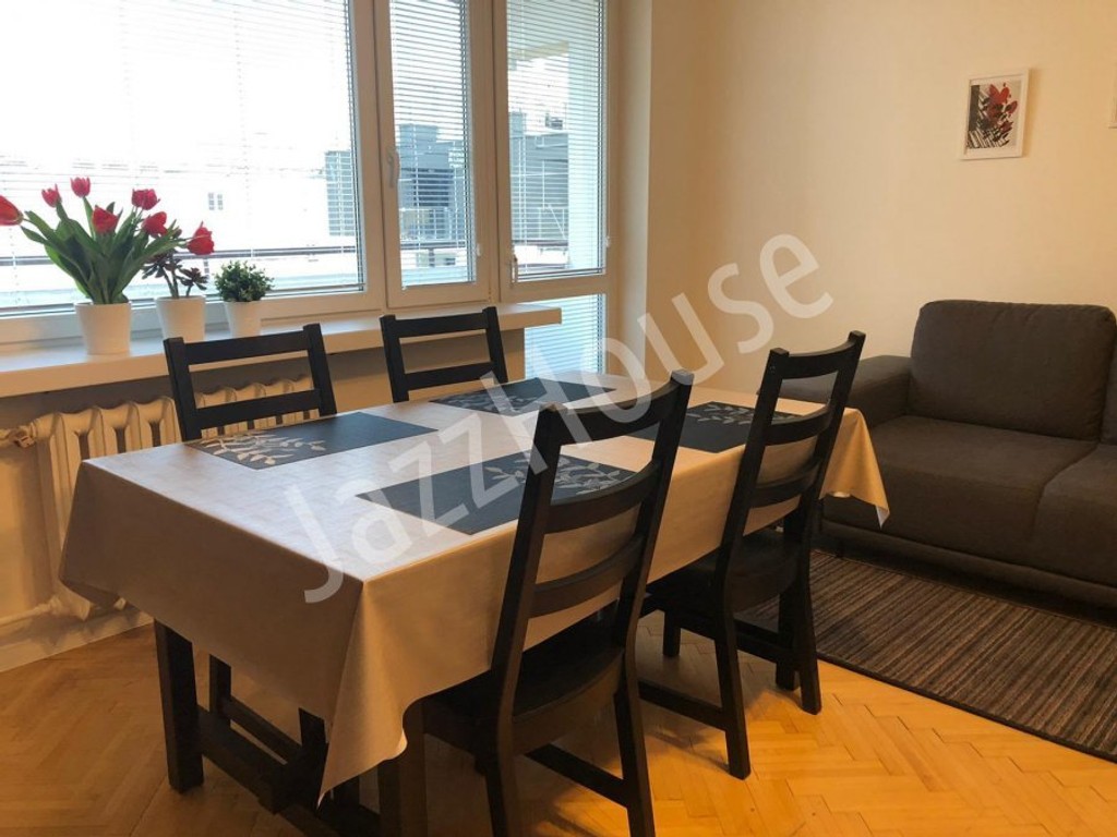 Mieszkanie na wynajem, 65 m² Wola, Żelazna