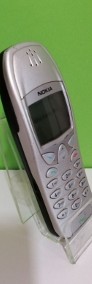 Nokia 6210 z orginalną ładowarką. -3