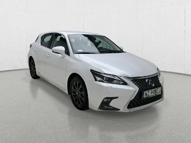 Lexus CT I-1