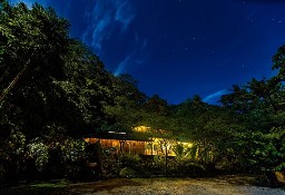 Lokal Piedras Blancas