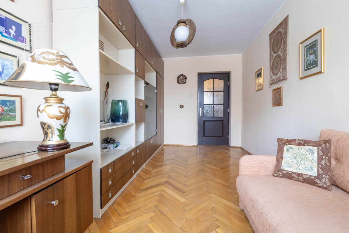 Mieszkanie 3pok. (63,75 m²) – okolice GARNIZONU – další