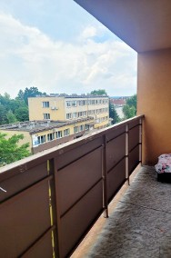 Mieszkanie z balkonem na trzecim piętrze-2