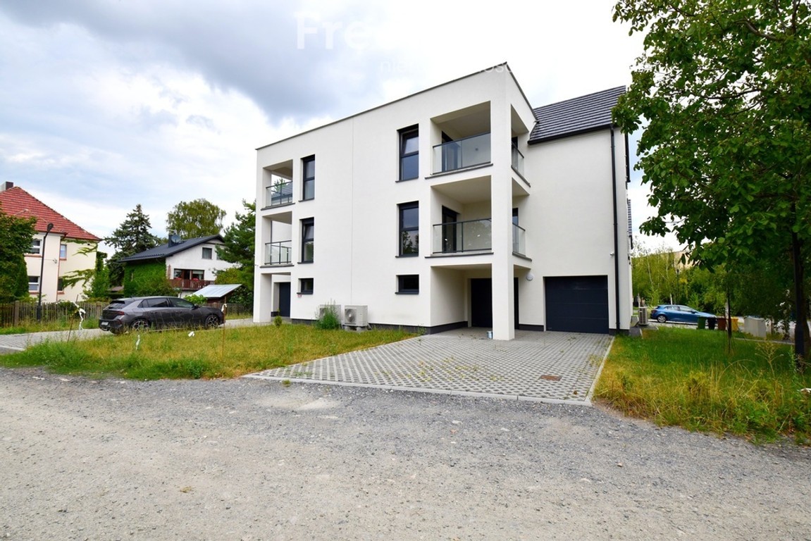 Gotowy do wejścia. Apartament z tarasem + garaż