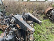 New Holland T8040 Case Magnum 310 - części - wspornik zaczepu 84139005