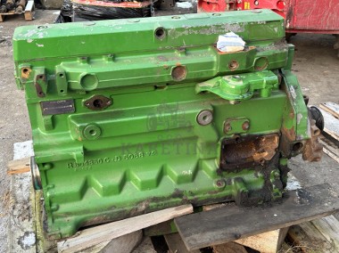 John Deere R504850 6080 6068HL272 Blok Silnika Słupek CZĘŚCI-1