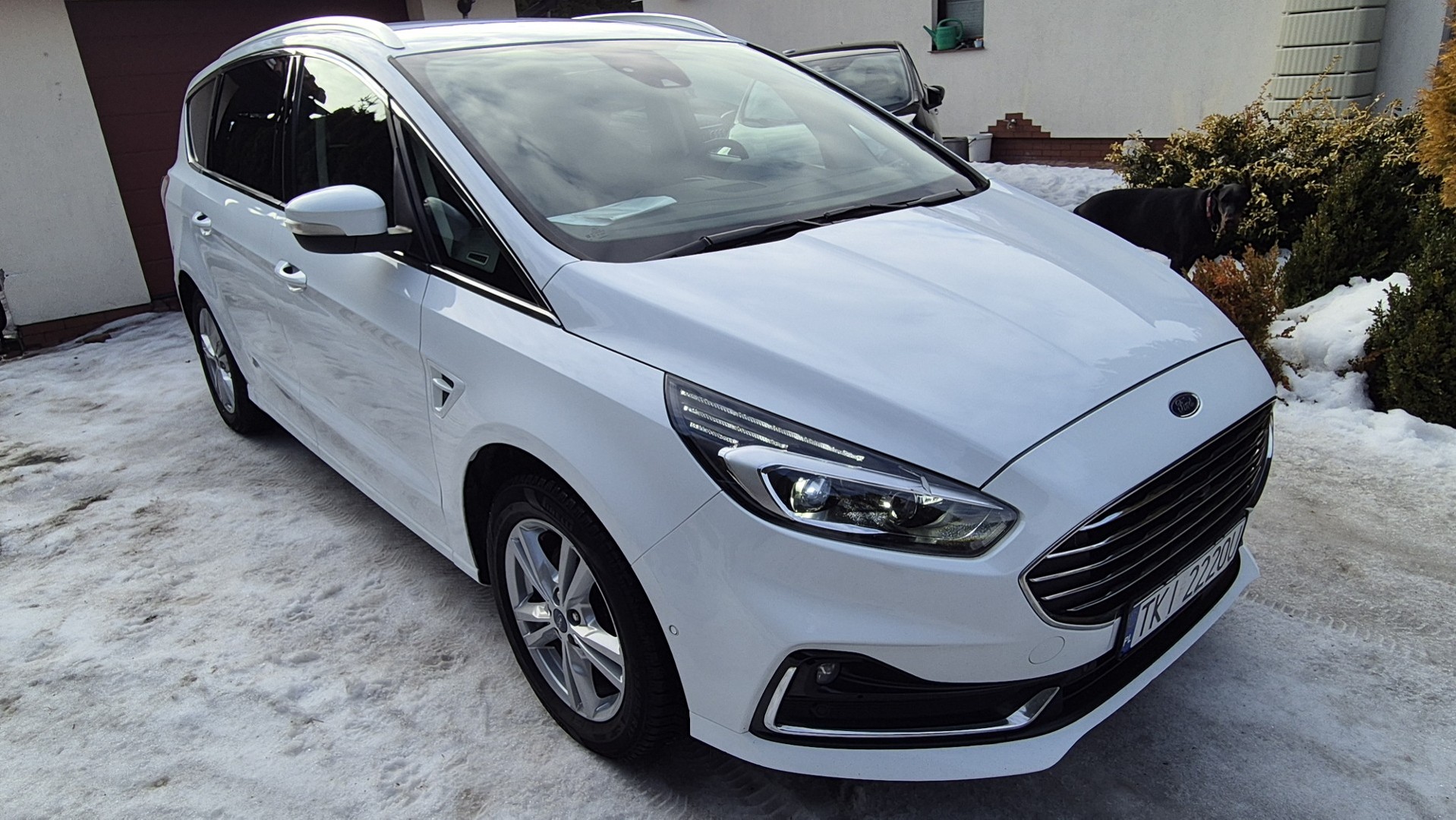Ford S-MAX IV 2022r Titanium Automat Cena brutto FVAT23% - motogratka.pl