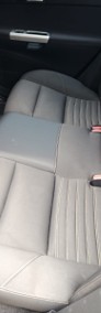 Sprzedam zadbane Volvo S40 rocznik 2012 grudzień wersja R-design-4