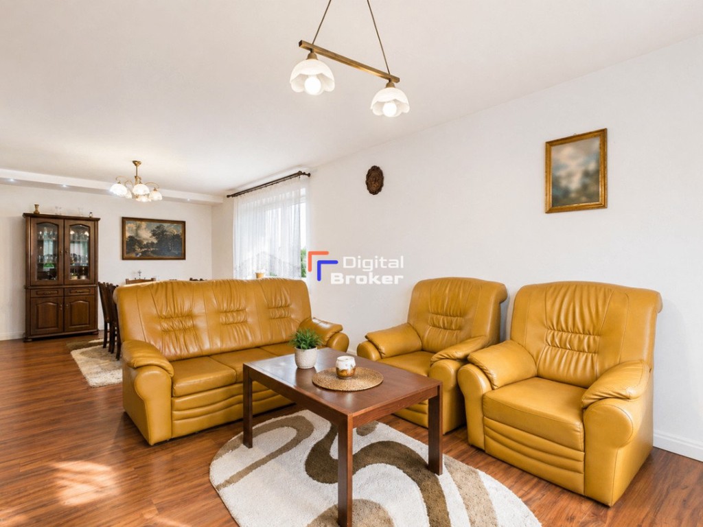 Dom na sprzedaż, 5 pokoi, 244 m², Radzymin