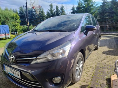 Toyota Verso D4D-1