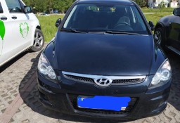 Hyundai i30 I Witam mam do zaoferowania Hyundai I30 z bardzo niskim przebiegiem