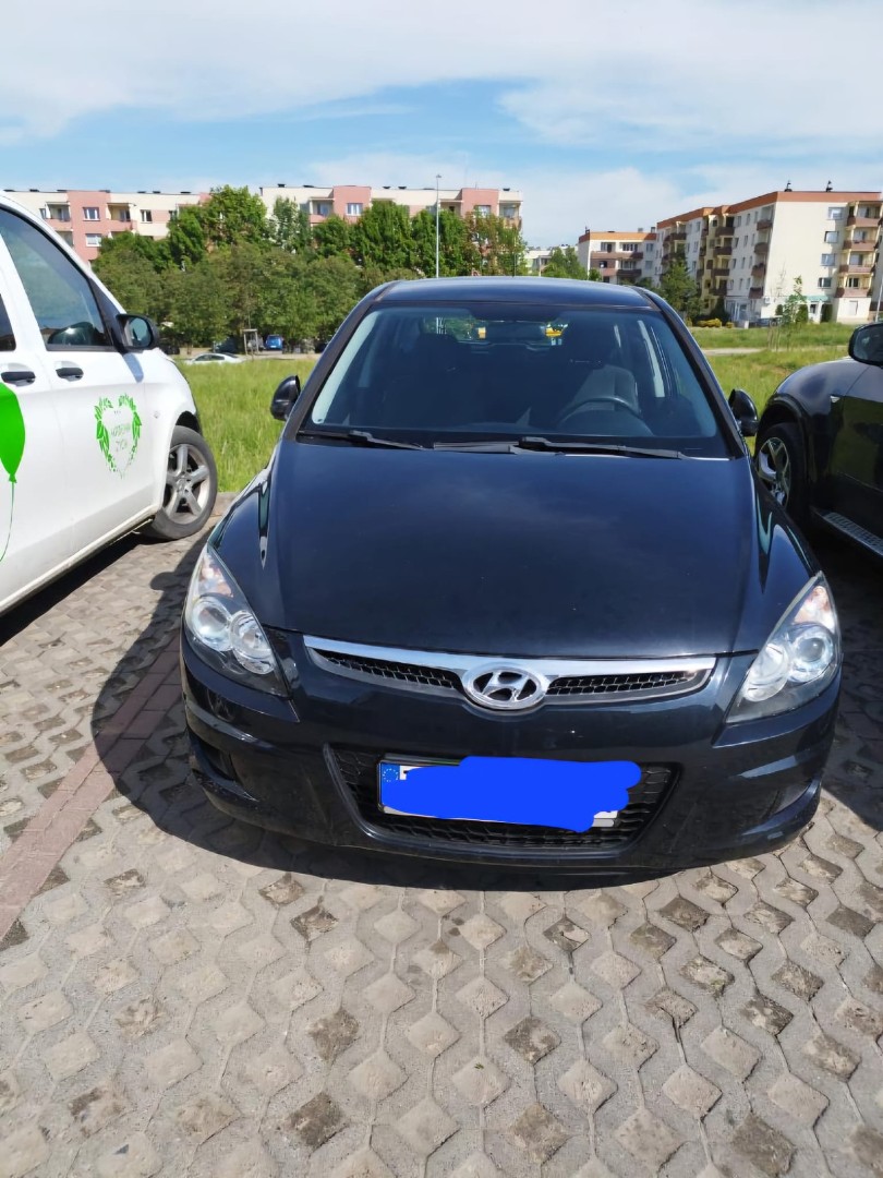 Hyundai i30 I Witam mam do zaoferowania Hyundai I30 z bardzo niskim przebiegiem