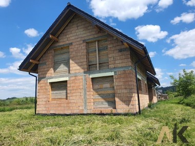 Dom w w zabudowie bliźniaczej - Stary Sącz-1