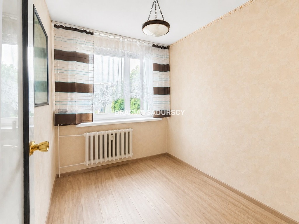 3-pok, os.Podw. balkon, osobna kuchnia – pohled 5