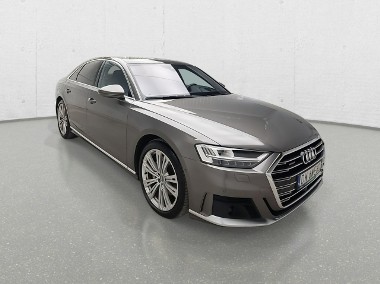 Audi A8 IV (D5)-1