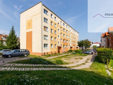 Dwupokojowe mieszkanie 47m2 z balkonem w centrum-1