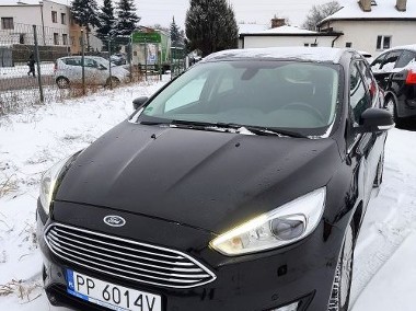 klimatronik,grzane szyby,fotele,kierownica,kamera,nawi-1